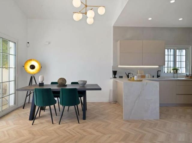 5 sypialnia Dom do wynajęcia w Los Naranjos, Marbella z basenem garażem - 6 900 € (Ref: 9317150)