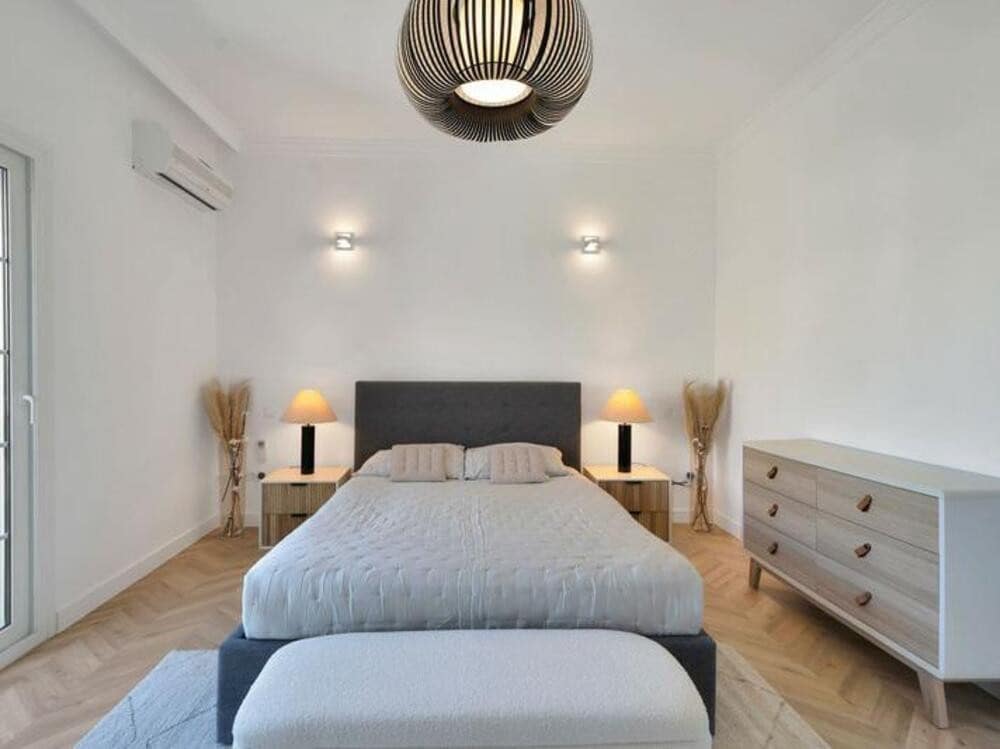 5 soveværelse Byhus til leje i Marbella med swimmingpool garage - € 6.900 (Ref: 9317150)