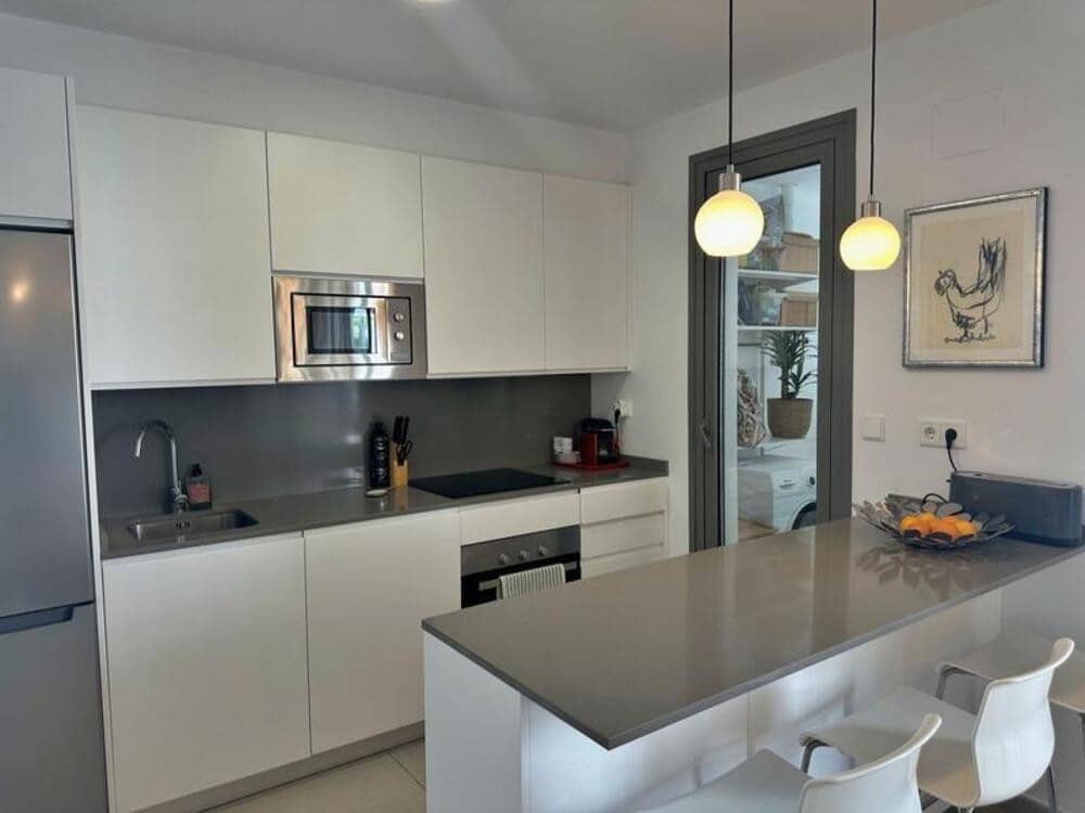 3 bedroom Apartment for sale in San Pedro de Alcantara with pool garage - € 475,000 (Ref: 9317151)