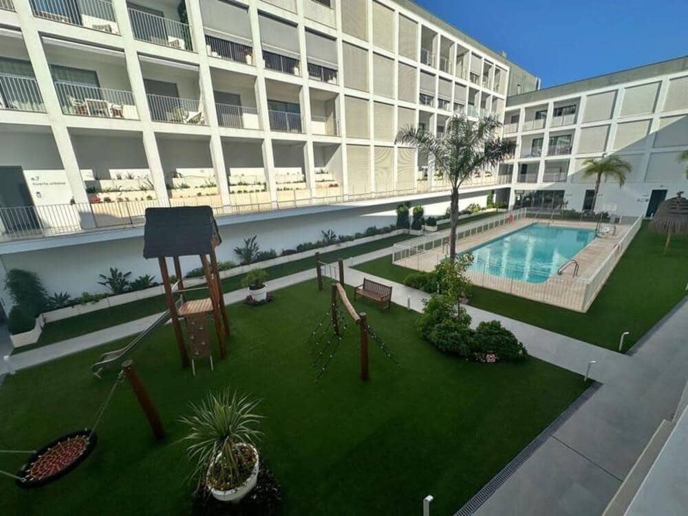 3 bedroom Apartment for sale in San Pedro de Alcantara with pool garage - € 475,000 (Ref: 9317151)