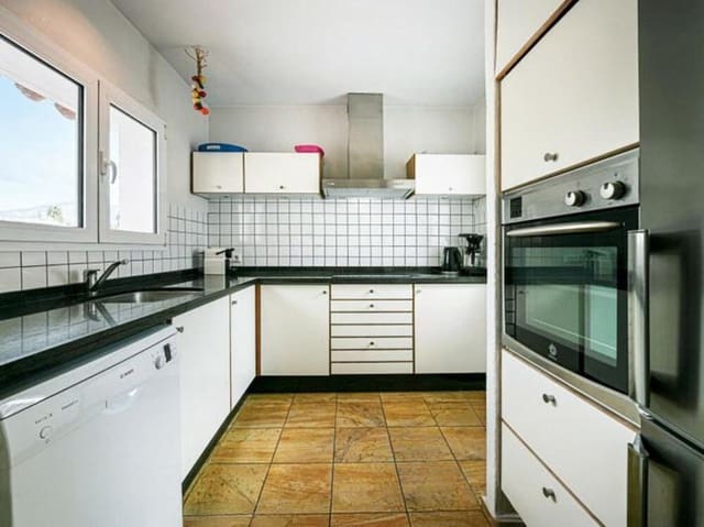 3 soverom Villa til salgs i Mijas Costa, Mijas med svømmebasseng garasje - € 730 000 (Ref: 9321418)