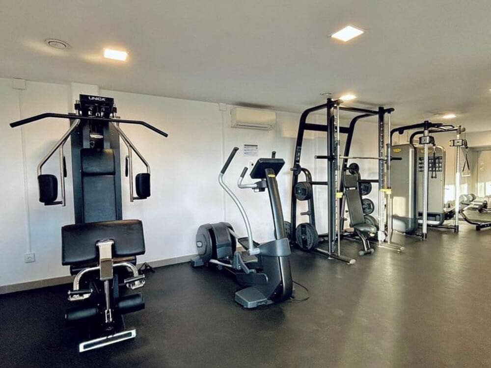 3 camera da letto Attico da affittare in Benahavis con piscina garage - 4.800 € (Rif: 9321419)