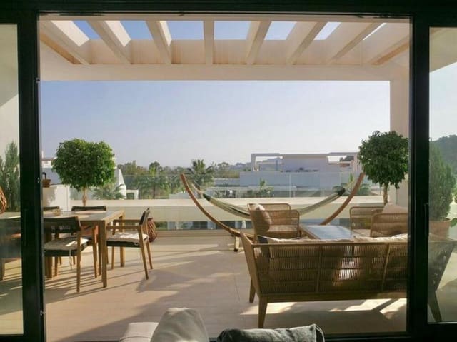 3 slaapkamer Penthouse te huur in El Paraíso, Benahavís met zwembad garage - € 4.800 (Ref: 9321419)