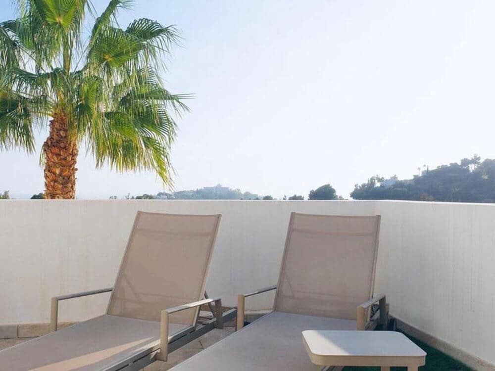 3 camera da letto Attico da affittare in Benahavis con piscina garage - 4.800 € (Rif: 9321419)