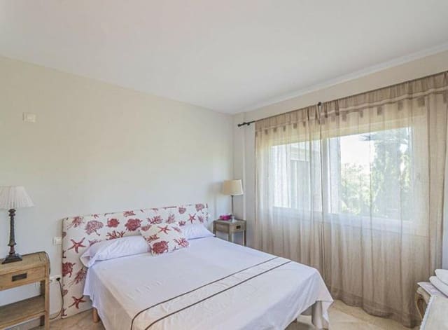 3 quarto Apartamento para venda em Villacana - Costalita - Saladillo, Estepona com piscina garagem - 495 000 € (Ref: 9321421)