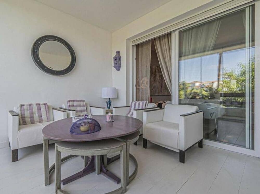 3 Zimmer Apartment zu verkaufen in Estepona mit Pool Garage - 495.000 € (Ref: 9321421)