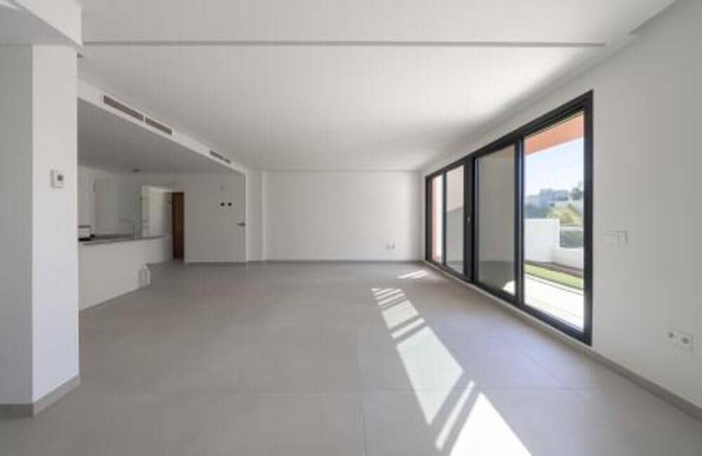 3 bedroom Penthouse for sale in La Quinta with pool garage - € 1,395,000 (Ref: 9321423)