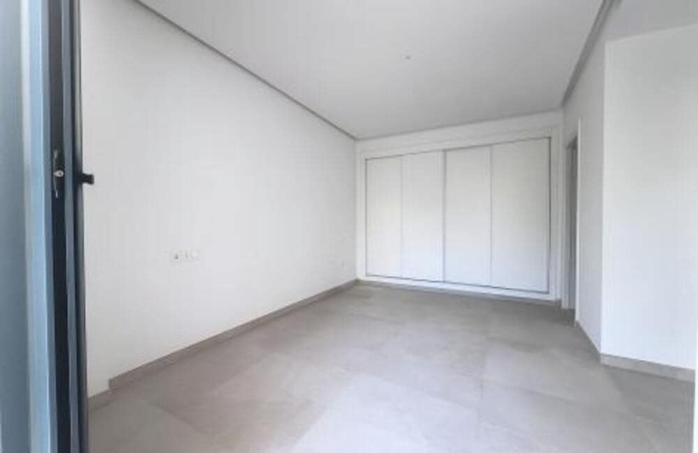 3 bedroom Penthouse for sale in La Quinta with pool garage - € 1,395,000 (Ref: 9321423)
