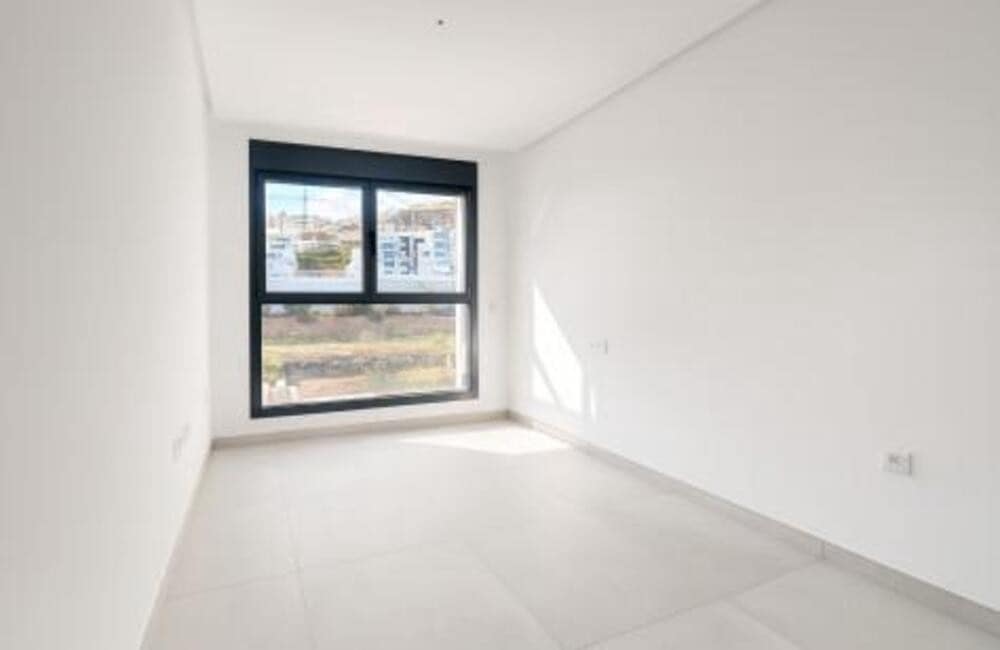 3 bedroom Penthouse for sale in La Quinta with pool garage - € 1,395,000 (Ref: 9321423)
