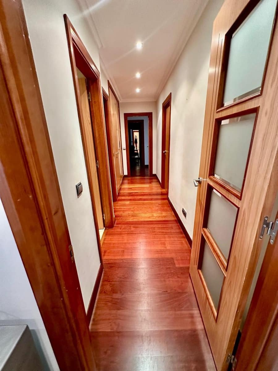 3 sovrum Lägenhet att hyra i Marbella med pool garage - 7 500 € (Ref: 9330192)