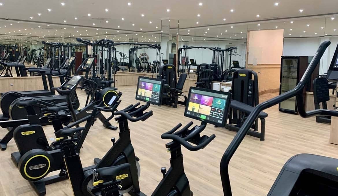 3 sovrum Lägenhet att hyra i Marbella med pool garage - 7 500 € (Ref: 9330192)