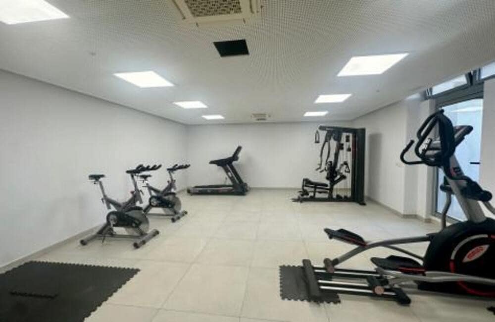 3 bedroom Penthouse for rent in Marbella with pool garage - € 2,800 (Ref: 9334346)