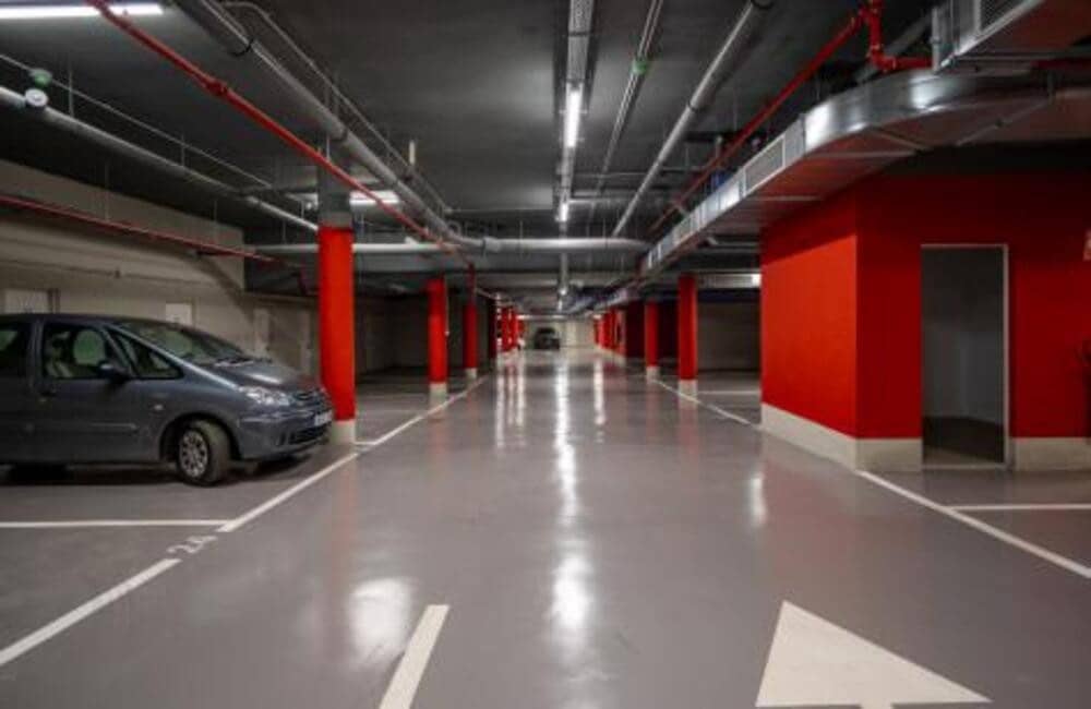 3 bedroom Penthouse for rent in Marbella with pool garage - € 2,800 (Ref: 9334346)