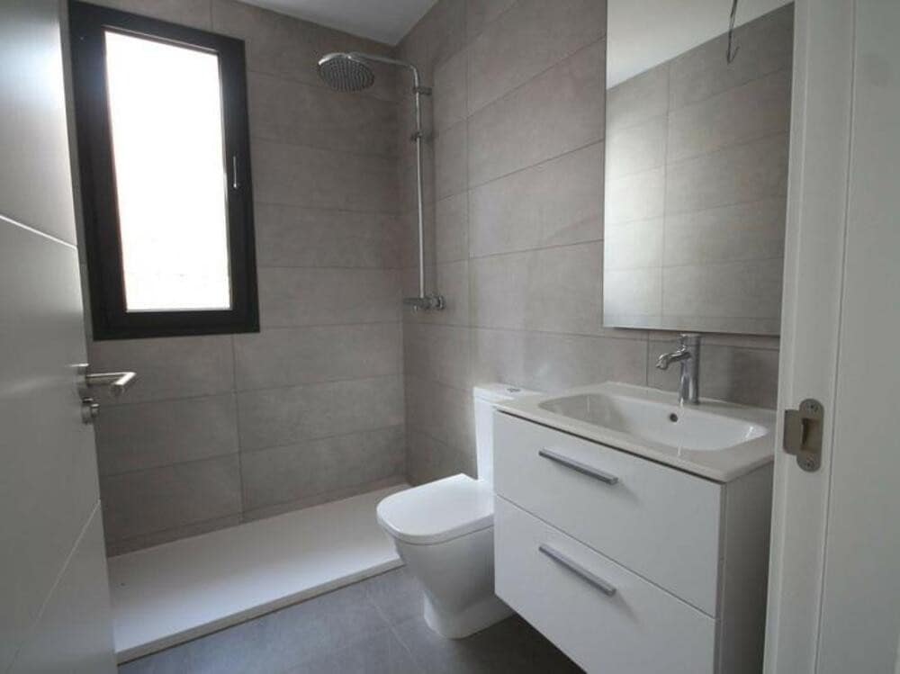 3 chambre Villa/Maison Semi-Mitoyenne à vendre à Riviera del Sol avec piscine garage - 605 000 € (Ref: 9337478)