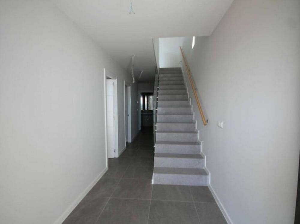 3 chambre Villa/Maison Semi-Mitoyenne à vendre à Riviera del Sol avec piscine garage - 605 000 € (Ref: 9337478)