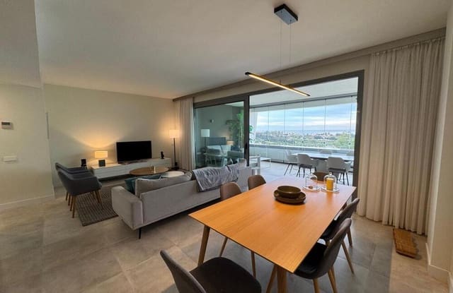 Appartement de 3 chambres à louer à Sotoserena, Estepona avec piscine garage - 2 600 € (Ref: 9337481)