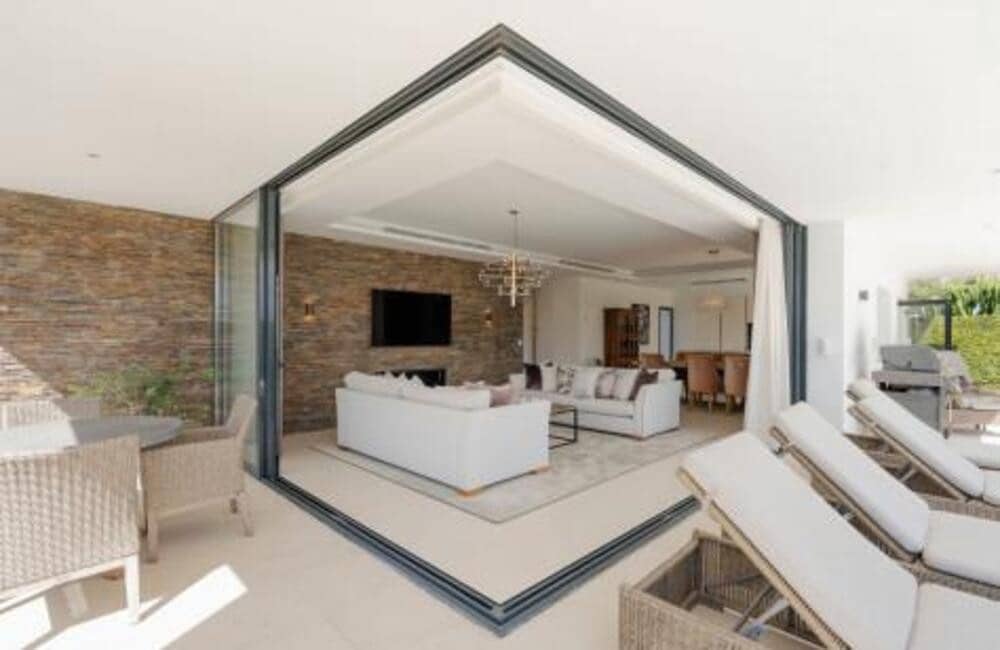 5 sypialnia Willa na sprzedaż w San Pedro de Alcantara z basenem - 2 590 000 € (Ref: 9337482)