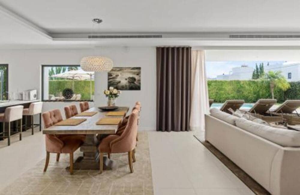 5 sypialnia Willa na sprzedaż w San Pedro de Alcantara z basenem - 2 590 000 € (Ref: 9337482)