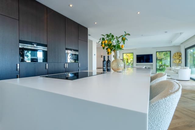 5 soverom Villa til salgs i Cabopino - Artola, Marbella med svømmebasseng garasje - € 3 500 000 (Ref: 9340535)