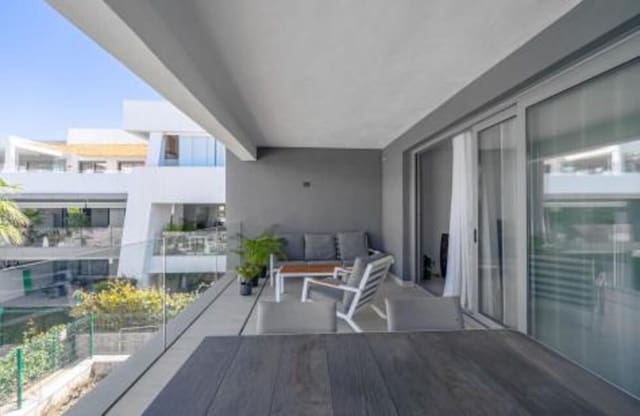 4 bedroom Apartment for rent in Sotoserena, Estepona with pool garage - € 3,400 (Ref: 9340536)