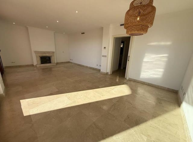 4 quarto Casa em Banda para arrendar em El Paraíso, Benahavís com piscina garagem - 3 500 € (Ref: 9344190)