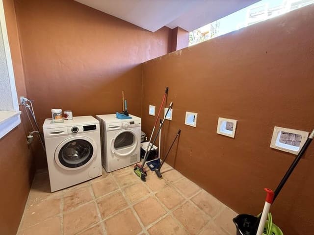 4 quarto Casa em Banda para arrendar em El Paraíso, Benahavís com piscina garagem - 3 500 € (Ref: 9344190)