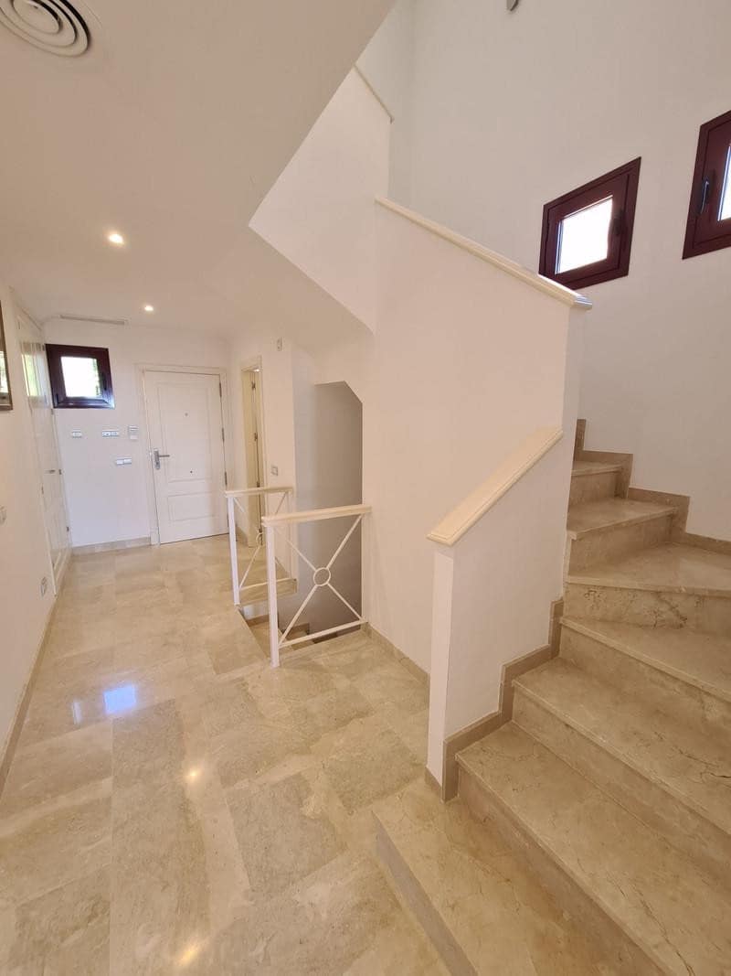 4 sovrum Hus att hyra i Benahavis med pool garage - 4 000 € (Ref: 9344190)