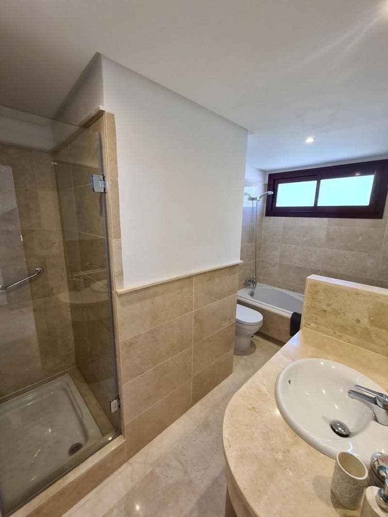 4 sovrum Hus att hyra i Benahavis med pool garage - 4 000 € (Ref: 9344190)