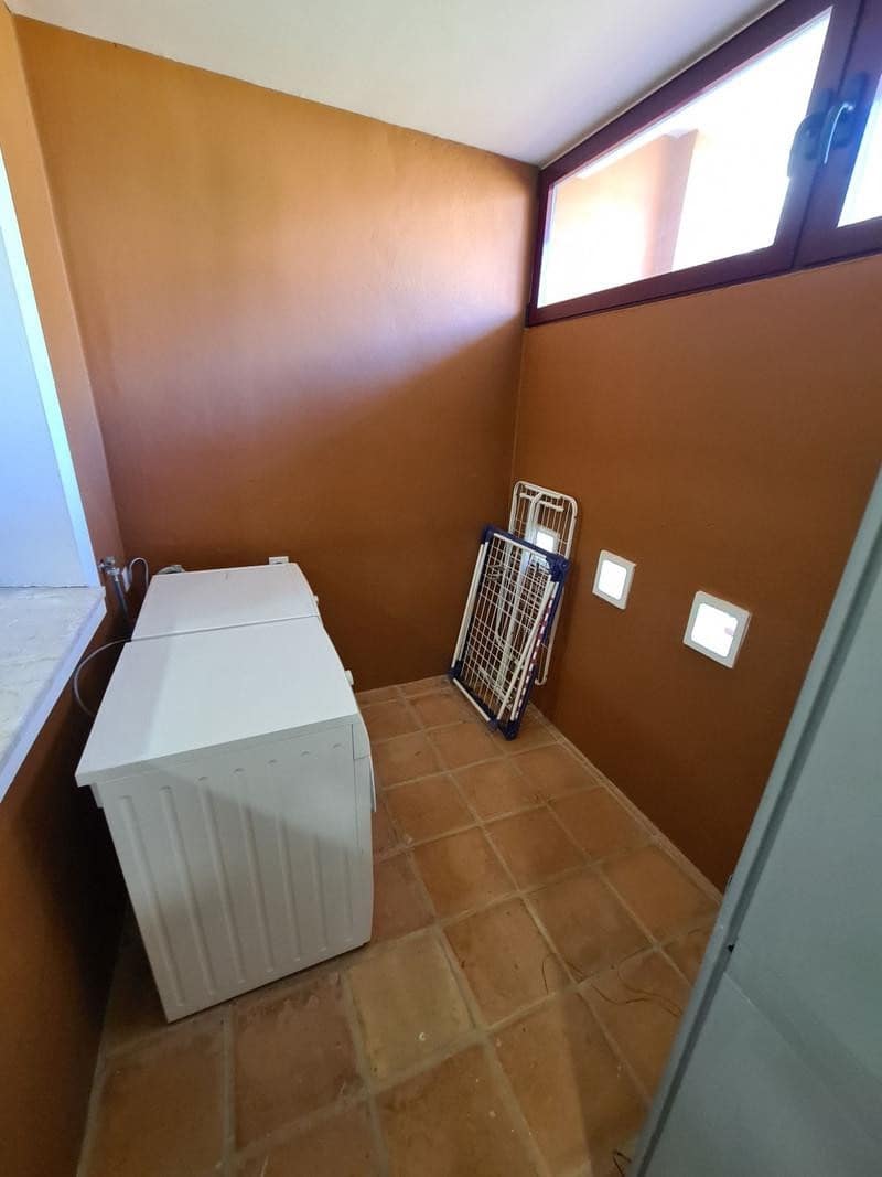 4 sovrum Hus att hyra i Benahavis med pool garage - 4 000 € (Ref: 9344190)