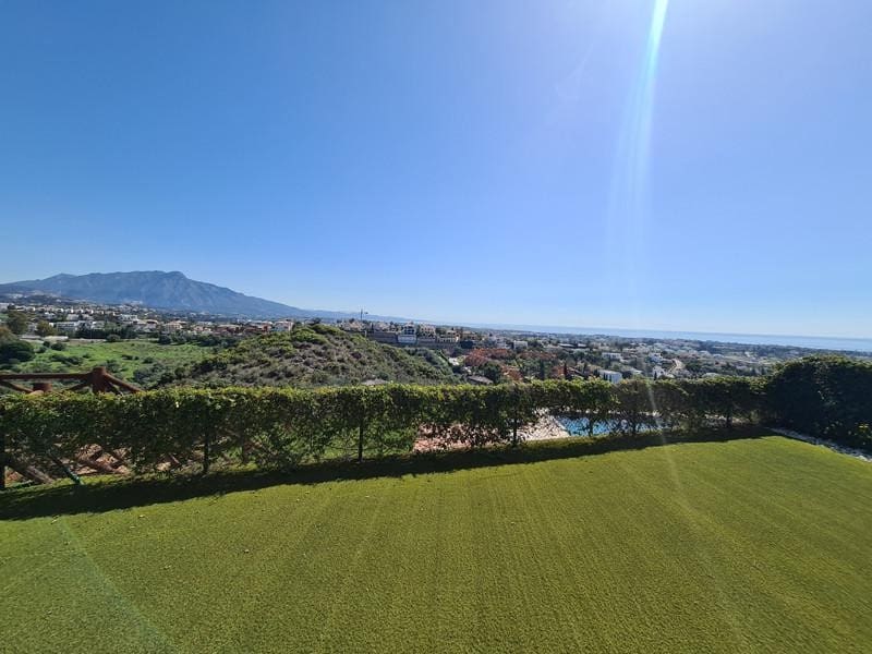 4 sovrum Hus att hyra i Benahavis med pool garage - 4 000 € (Ref: 9344190)
