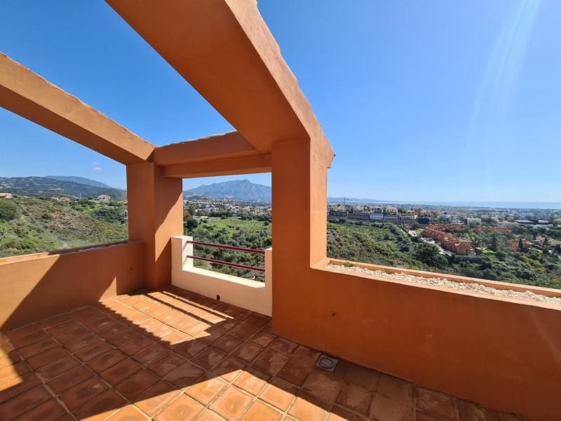 4 sovrum Hus att hyra i Benahavis med pool garage - 4 000 € (Ref: 9344190)