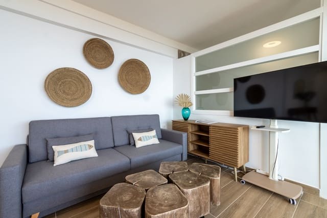 1 makuuhuone Huoneisto vuokrattavana paikassa Romana Playa, Marbella mukana 
autotalli - 1 950 € (Ref: 9344191)
