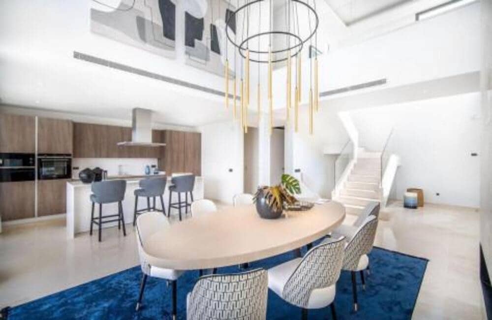 6 soverom Villa til leie i Nueva Andalucia med svømmebasseng garasje - € 19 000 (Ref: 9344193)