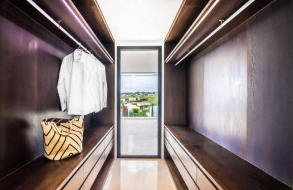 6 sypialnia Willa na kwatery wakacyjne w Nueva Andalucia z basenem garażem - 13 000 € (Ref: 9344194)