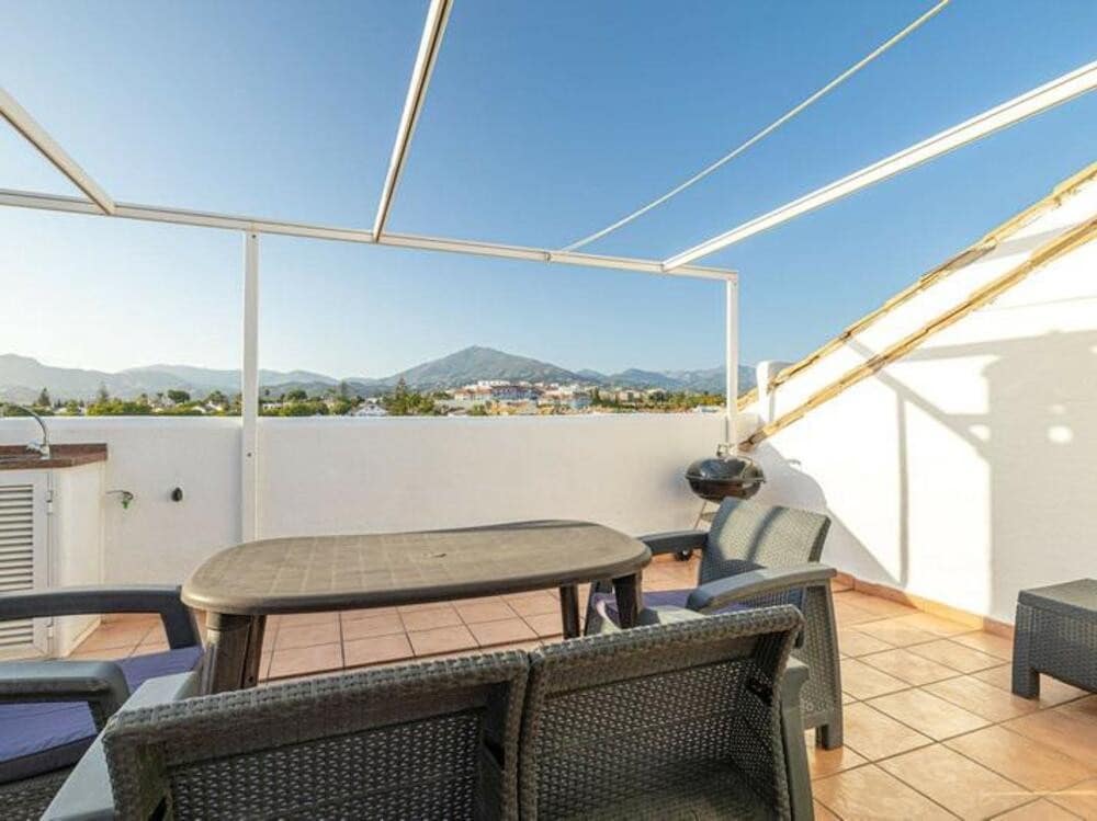 Ático de 4 habitaciones en San Pedro de Alcantara en venta con piscina garaje - 549.000 € (Ref: 9344195)