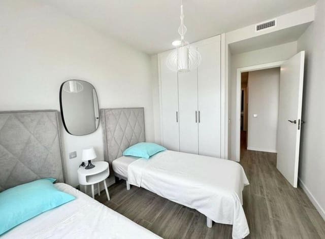 2 quarto Casa em Banda para arrendar em Cancelada, Estepona com piscina garagem - 2 700 € (Ref: 9346640)