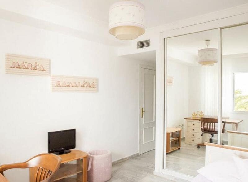 3 camera da letto Attico da affittare in Guadalmina con piscina garage - 3.200 € (Rif: 9353004)