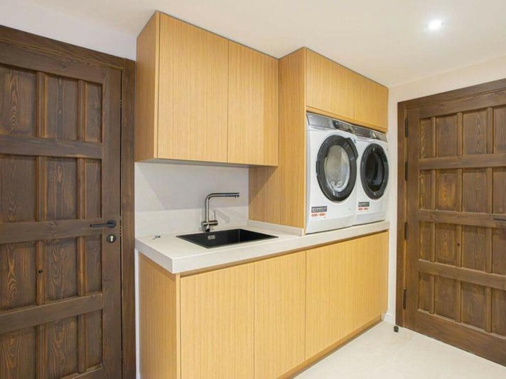 4 soverom Villa til leie i El Paraiso med svømmebasseng garasje - € 11 950 (Ref: 9353005)