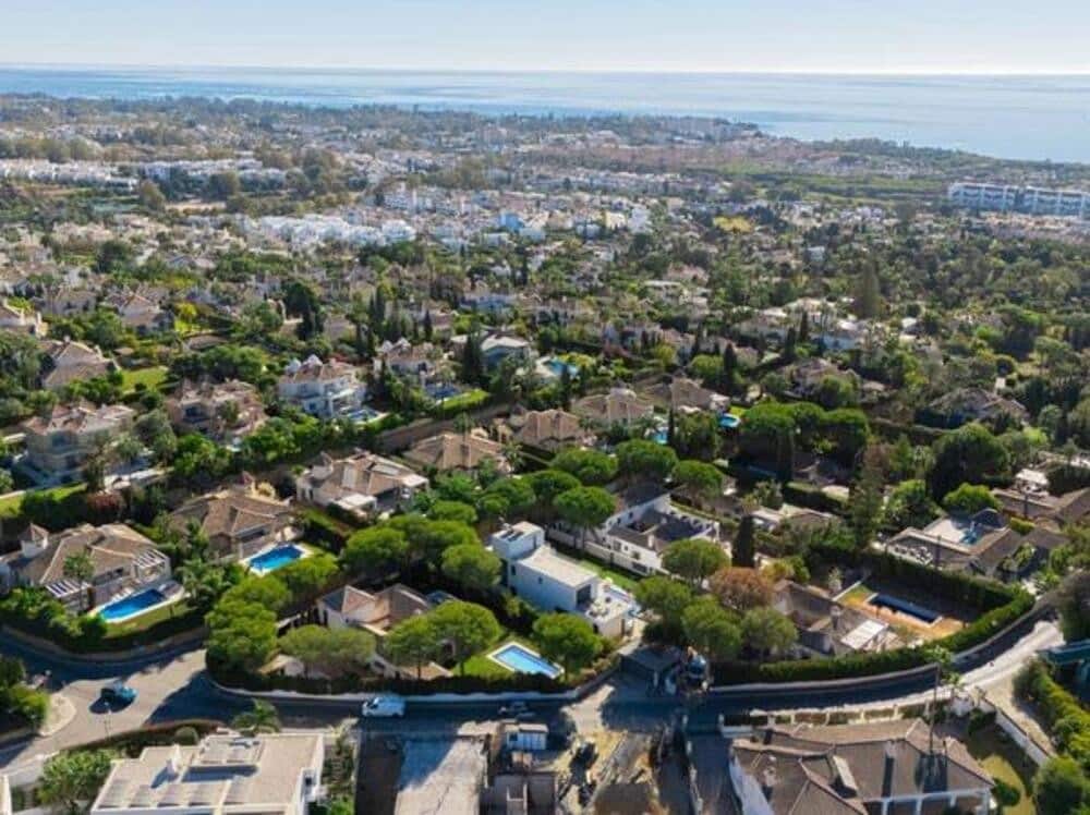 4 soverom Villa til leie i El Paraiso med svømmebasseng garasje - € 11 950 (Ref: 9353005)