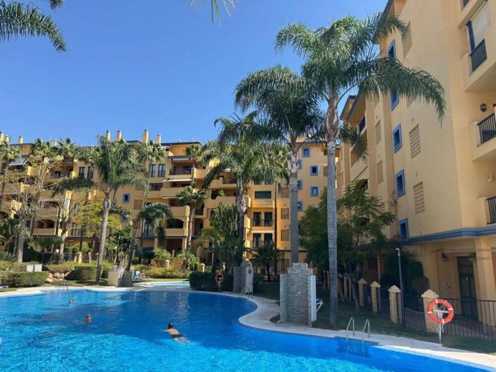 3 quarto Apartamento para venda em San Pedro de Alcantara com piscina garagem - 570 000 € (Ref: 9355344)