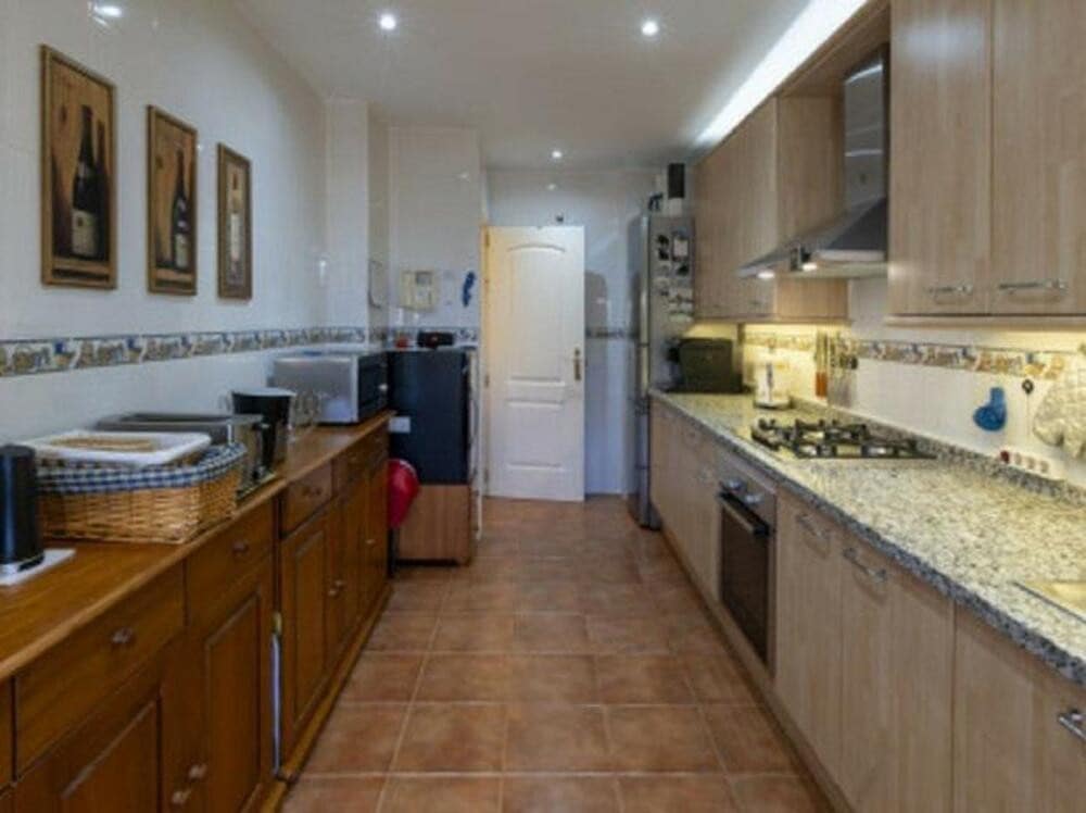 3 quarto Apartamento para venda em San Pedro de Alcantara com piscina garagem - 570 000 € (Ref: 9355344)