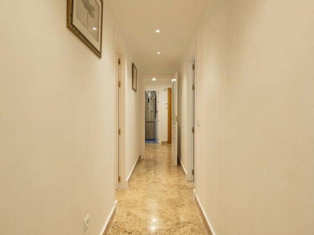 3 bedroom Apartment for rent in San Pedro de Alcantara with pool - € 3,000 (Ref: 9357960)