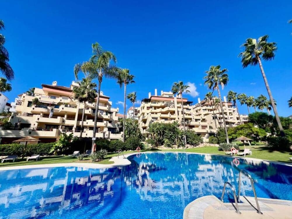 3 camera da letto Appartamento da affittare in Marbella con piscina garage - 3.300 € (Rif: 9361768)