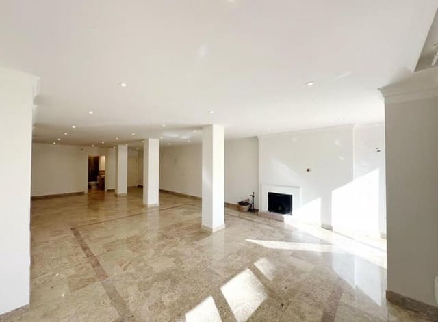 3 makuuhuone Huoneisto vuokrattavana paikassa Lomas De Marbella, Marbella mukana uima-altaan 
autotalli - 3 300 € (Ref: 9361768)