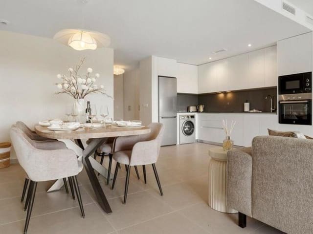 Appartement de 3 chambres à louer à Cancelada, Estepona avec piscine garage - 2 950 € (Ref: 9361771)