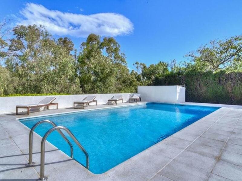 3 soverom Villa til leie i Guadalmina med svømmebasseng garasje - € 7 800 (Ref: 9361774)