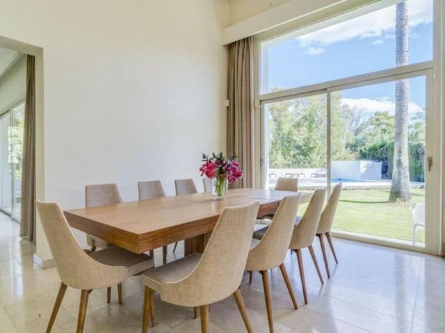 3 soveværelse Villa til leje i Guadalmina Baja, Marbella med swimmingpool garage - € 7.800 (Ref: 9361774)