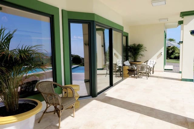 5 camera da letto Villa da affitare come casa vacanza in La Concha - Resina Golf, Estepona con piscina garage - 7.000 € (Rif: 9361776)