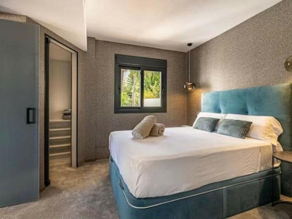 3 sovrum Lägenhet att hyra i Golden Mile med pool garage - 5 000 € (Ref: 9361777)