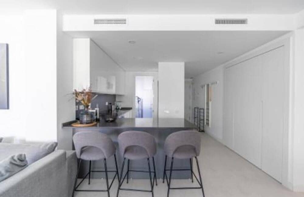 4 camera da letto Appartamento da affittare in Estepona con piscina garage - 3.400 € (Rif: 9361778)